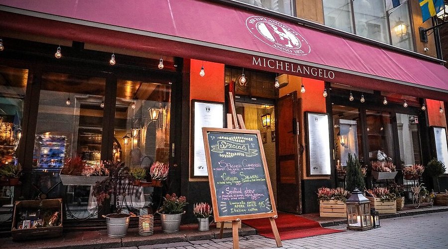 Michelangelo väljer en exklusiv doftprofil